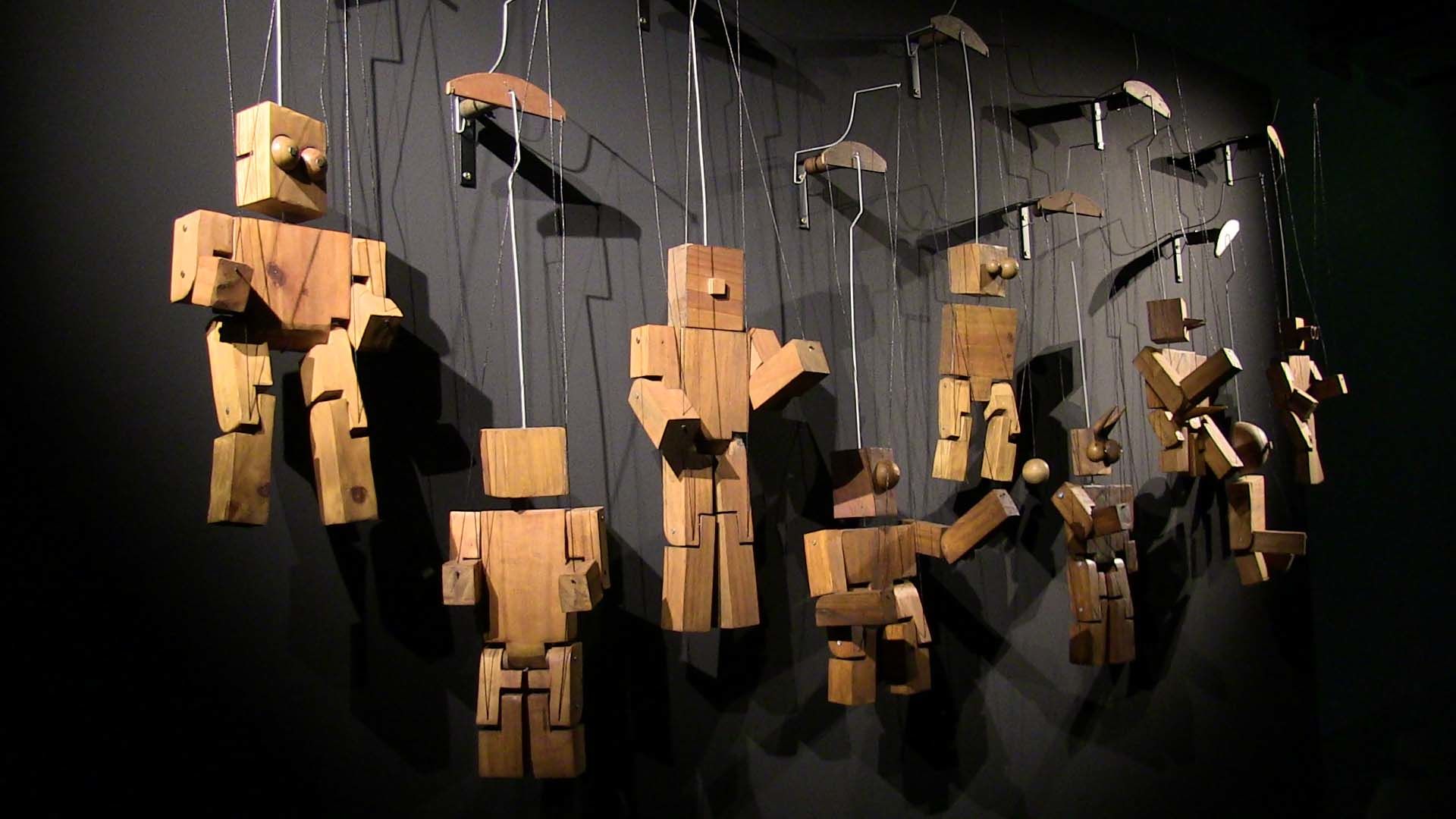 /var/www/usthemyours.com/wp-content/uploads//2011/12/pictoplasma8.jpg